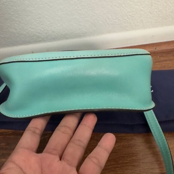 DOONEY & BOURKE BAG AND WALLET - Picture 9 of 15